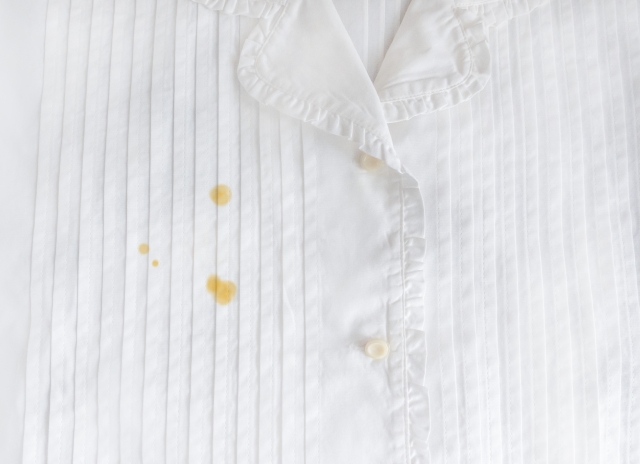 服の汚れ・シミ